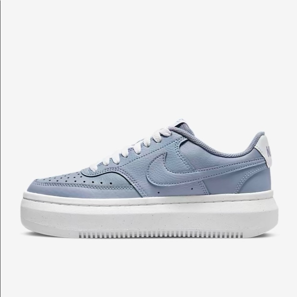 Nike platform sneakers worn once for 30 min- half size too big for me!! Like new
